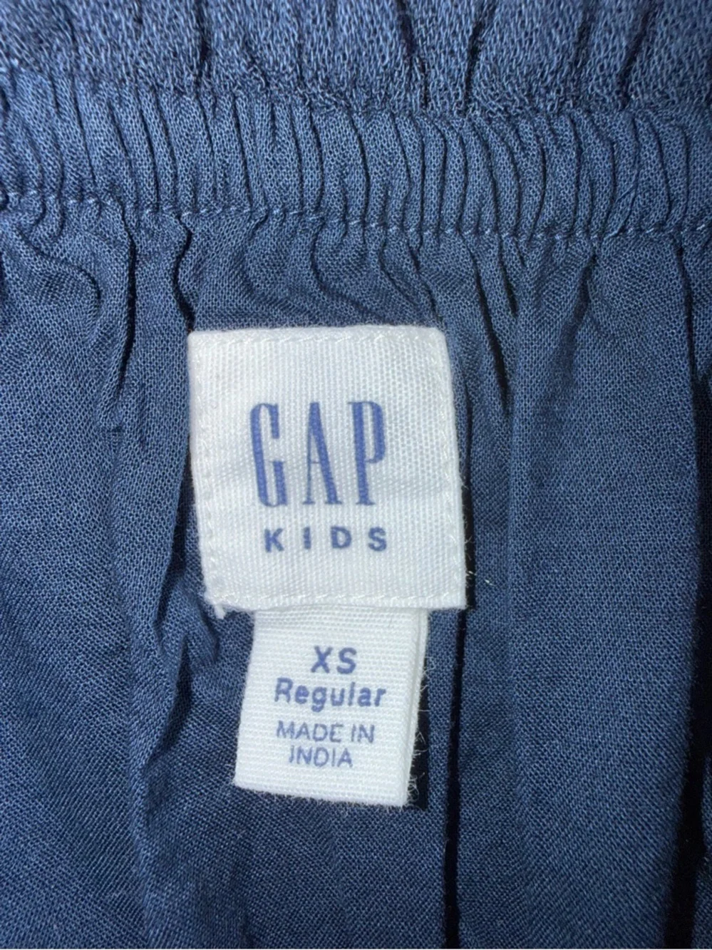 Gap Kids Girl’s Smocked Navy w/ White Floral Embroidered Dress Size-XSmall